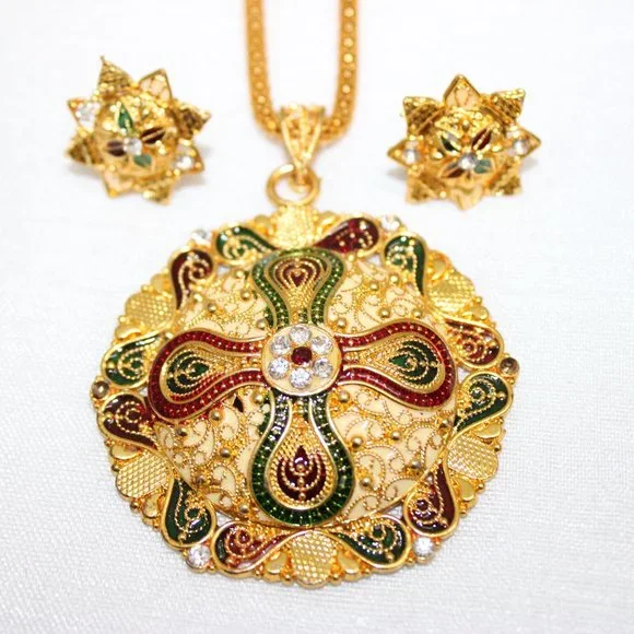 Multicolour Pendant Set Multicolour Necklace Set Multicolour stone gold necklace - Picture 1 of 2